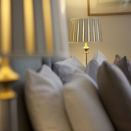 Rose & Crown Hotel Yealmpton ภายนอก รูปภาพ