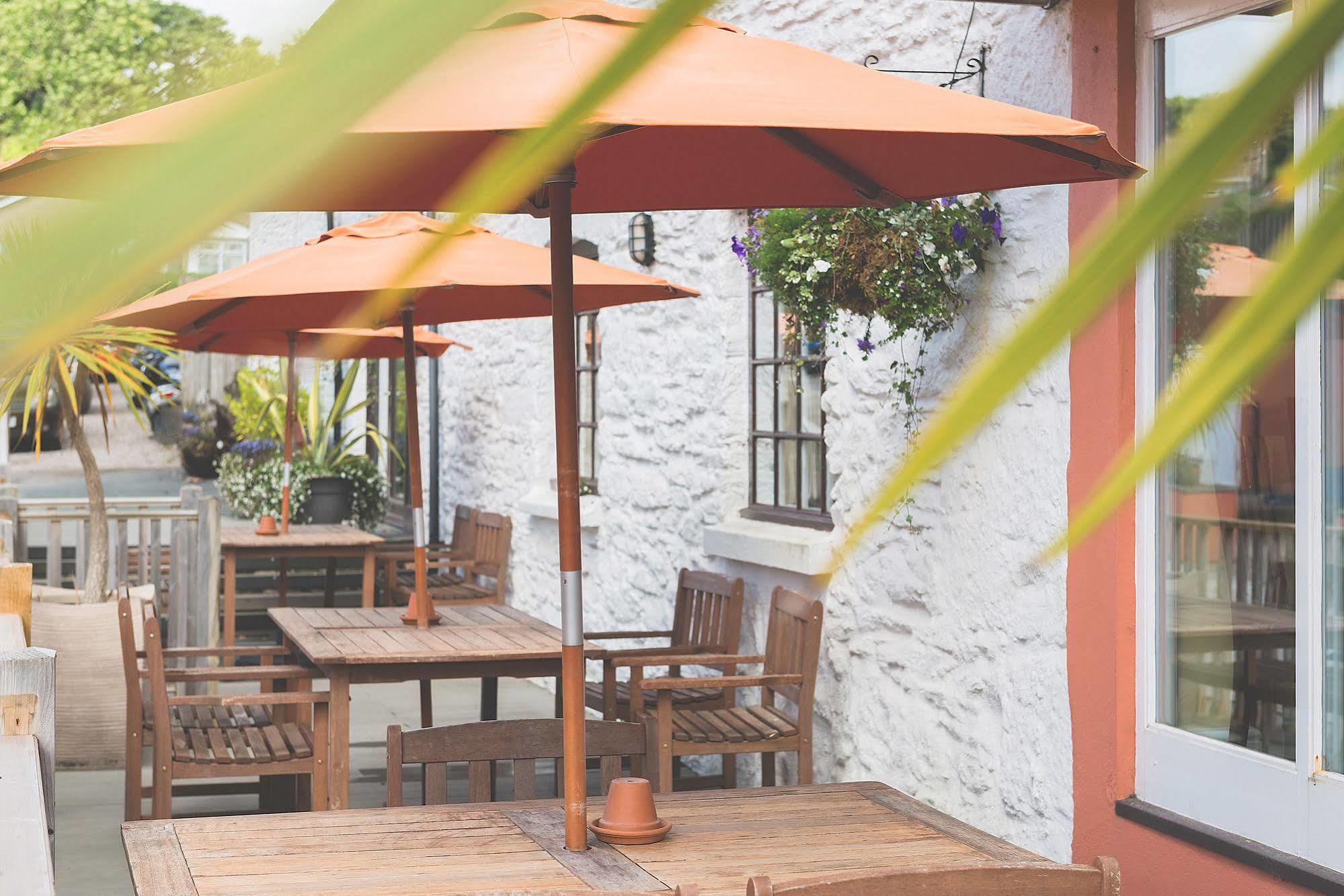 Rose & Crown Hotel Yealmpton ภายนอก รูปภาพ
